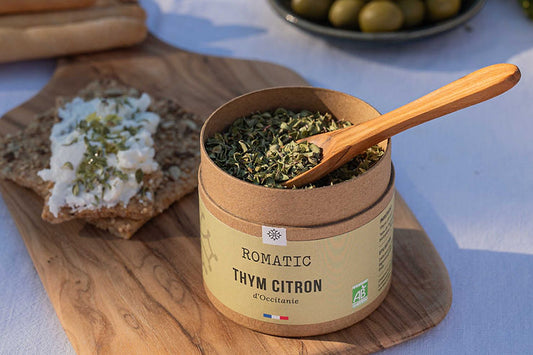 Crackers salés au thym citron