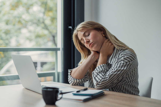 Fatigue après repas : pourquoi ce coup de barre et comment l’éviter ?